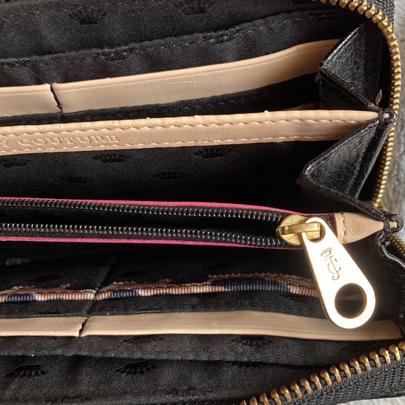 JUICY COUTURE💫Vintage🗝️Black Quilted Gold Beaded Wallet - Picture 11 of 12